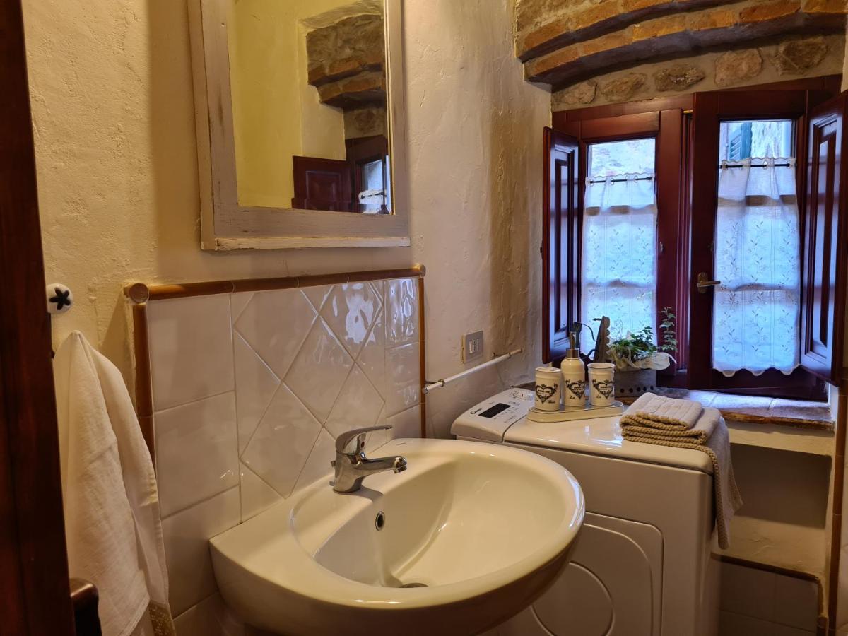 Casa Vacanze Uno Sguardo Sul Borgo - Housity