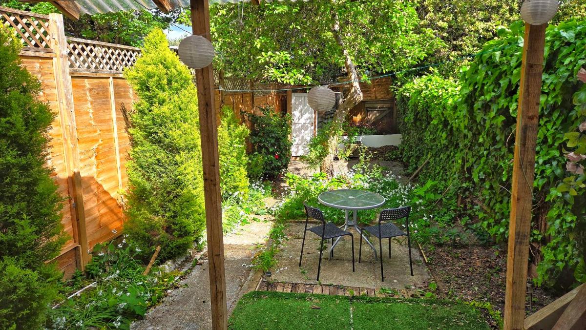 CityStay Albert Apartments in Hendon NW4 - Housity