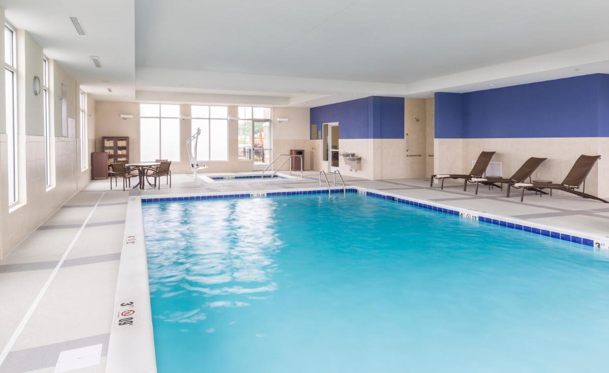 Hyatt Place Canton - Housity