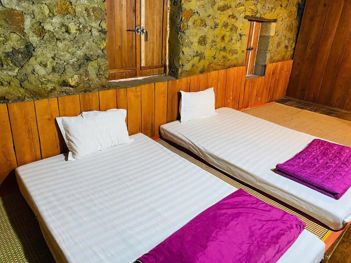 Minh Khang Homestay - Làng đá cổ Khuổi Ky - Hizvo