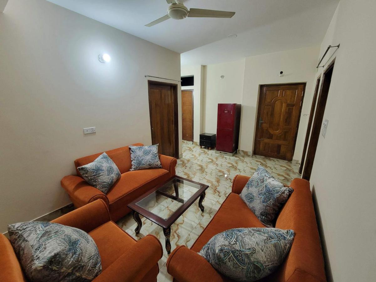Lovely two bed flats by Dhaka Shahjalal Airport - Housity