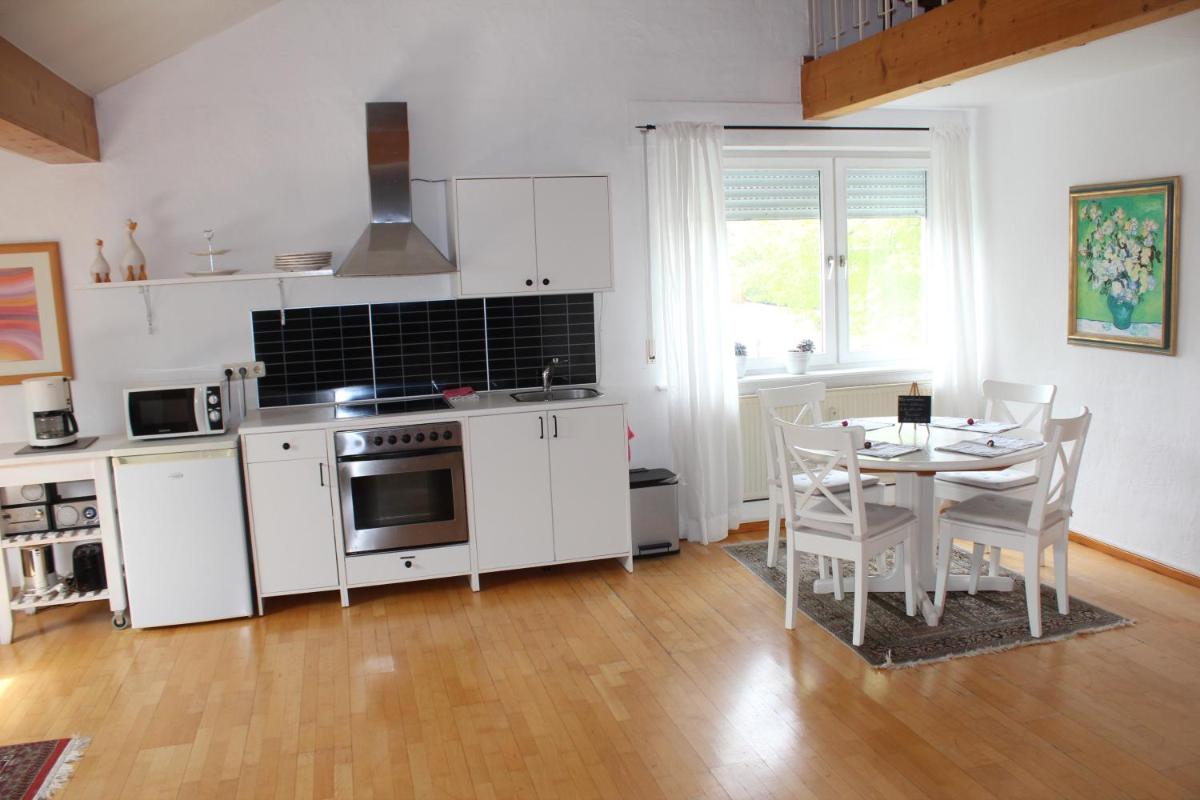 Ferienwohnung Nett - Hizvo