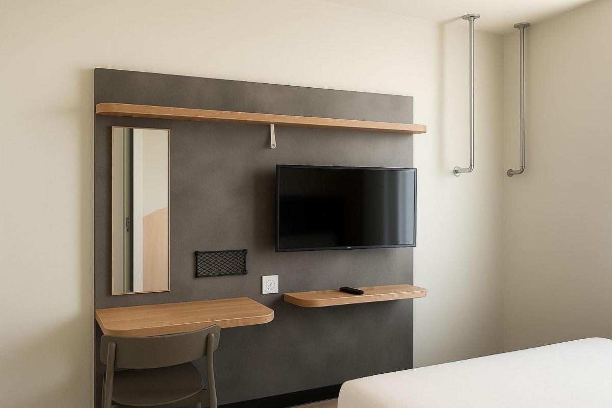 ibis budget Auxerre Nord - Housity