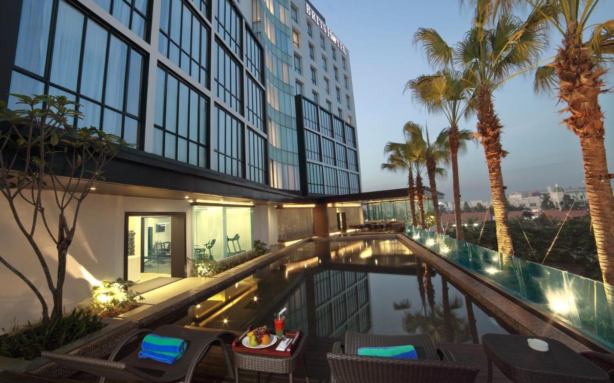 Brits Hotel Karawang - Housity