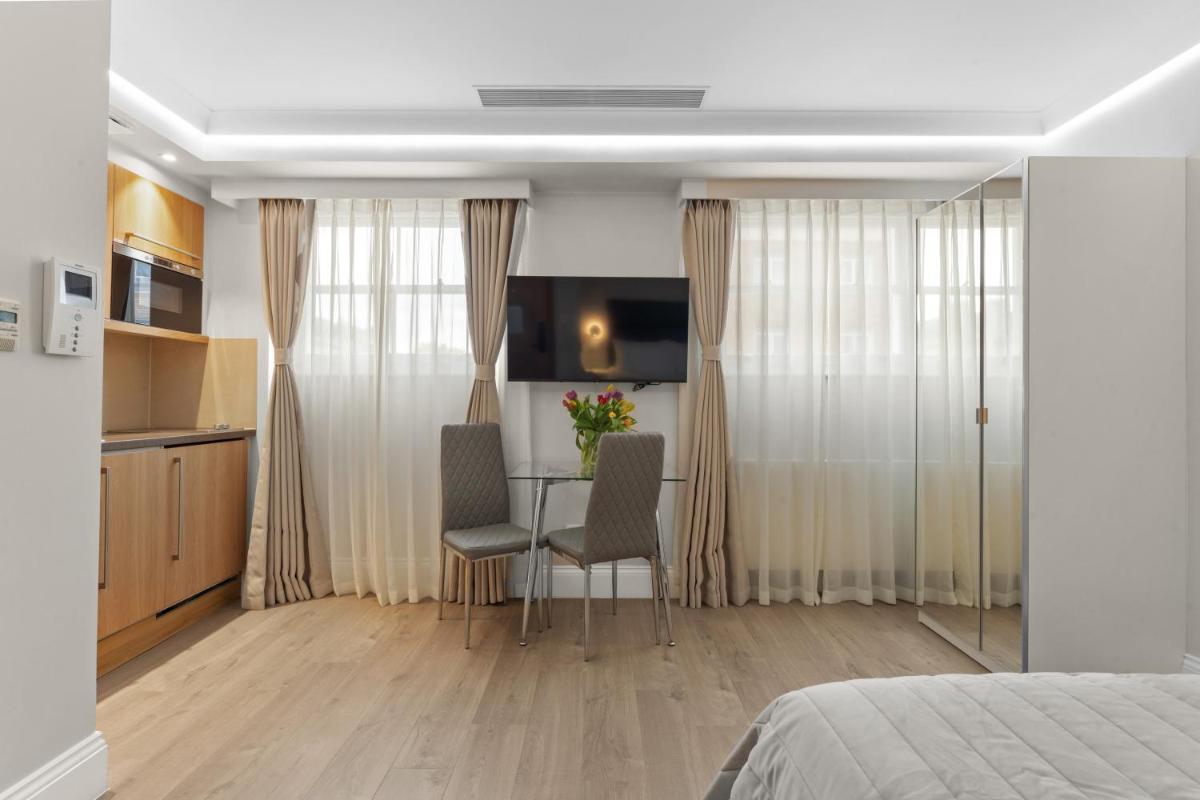 Cleveland Residences Russell Square - Housity