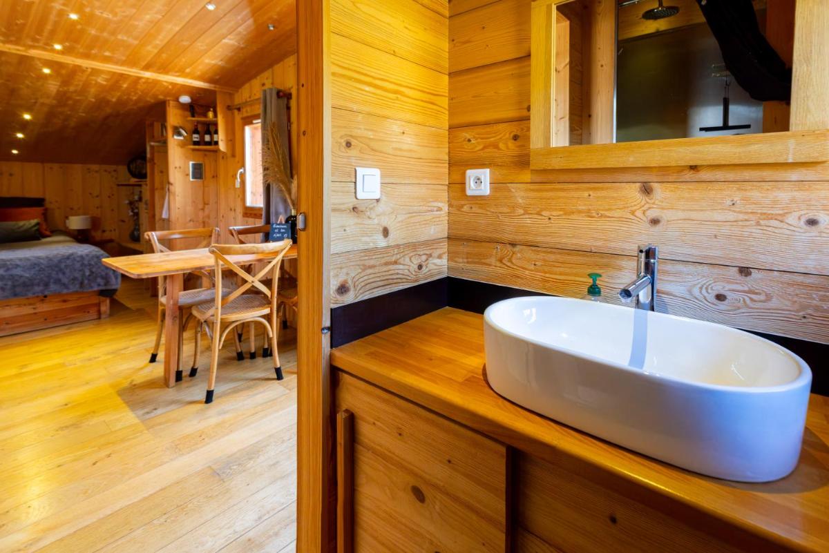 Entre Couette & Bulles - Housity