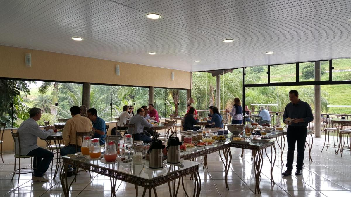Hotel Recanto do Rio Pardo - Housity