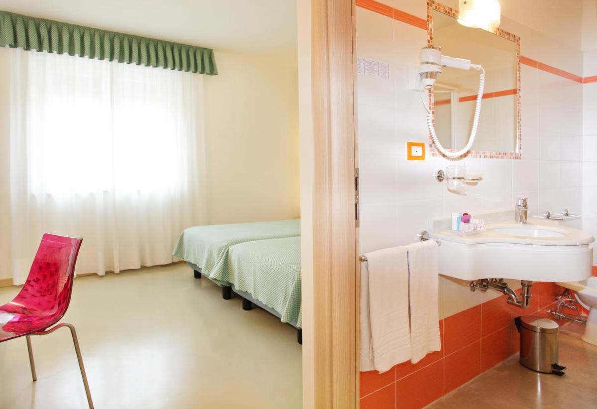 Hotel Miorelli - Housity
