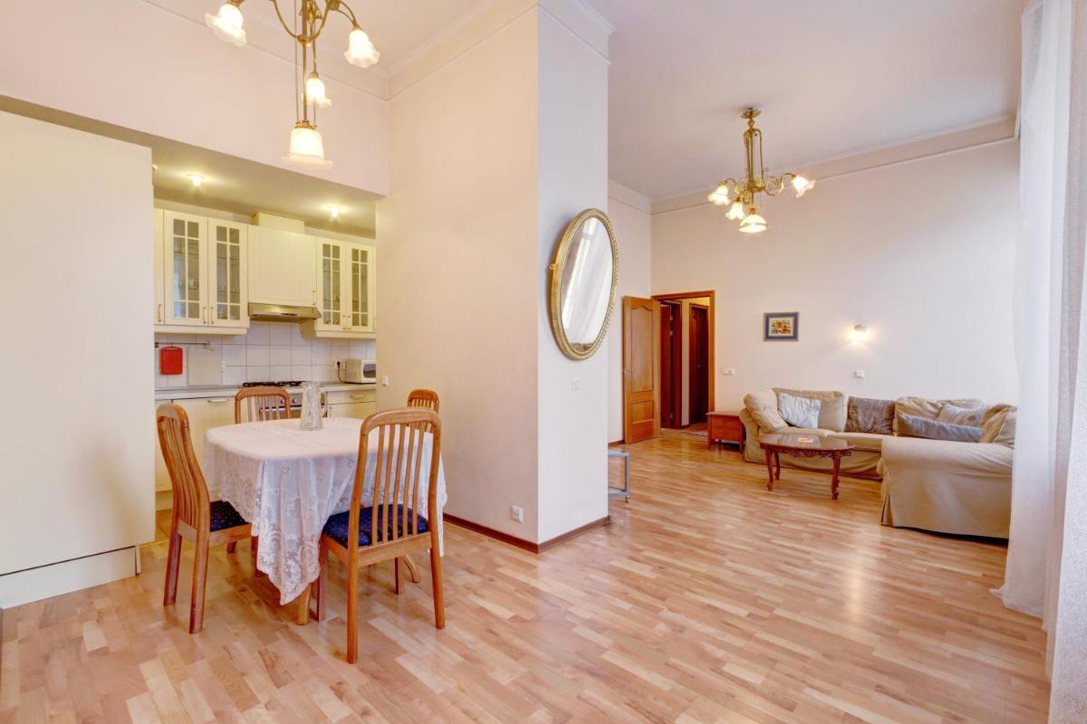 STN Apartments by the Hermitage - Housity