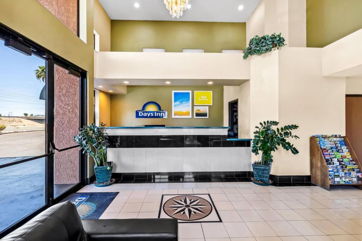 Days Inn by Wyndham Tucson Airport - Housity