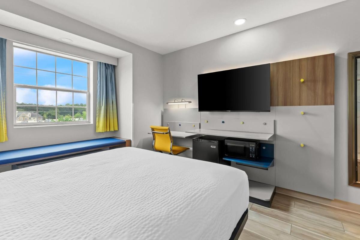 Microtel Inn & Suites by Wyndham Norcross - Housity