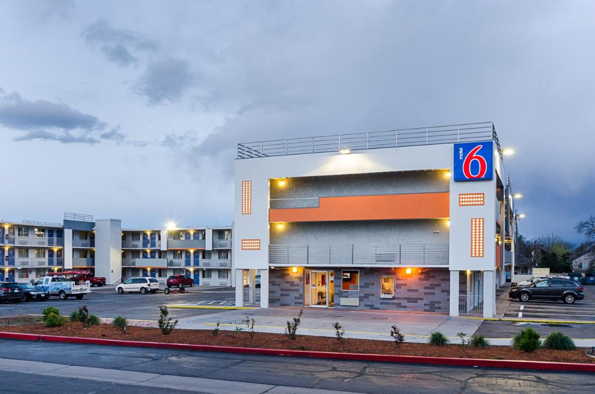 Motel 6- Denver, CO Downtown - Housity