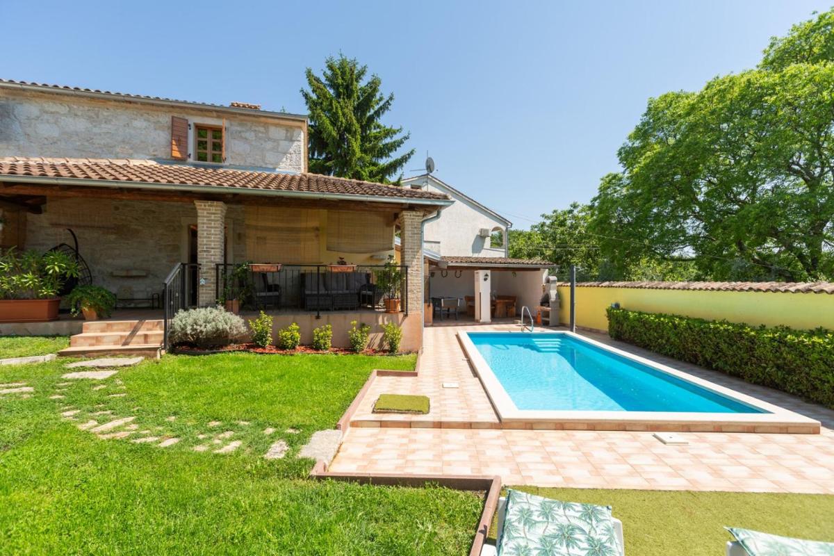 Villa Pelizzar near Vrsar - Housity