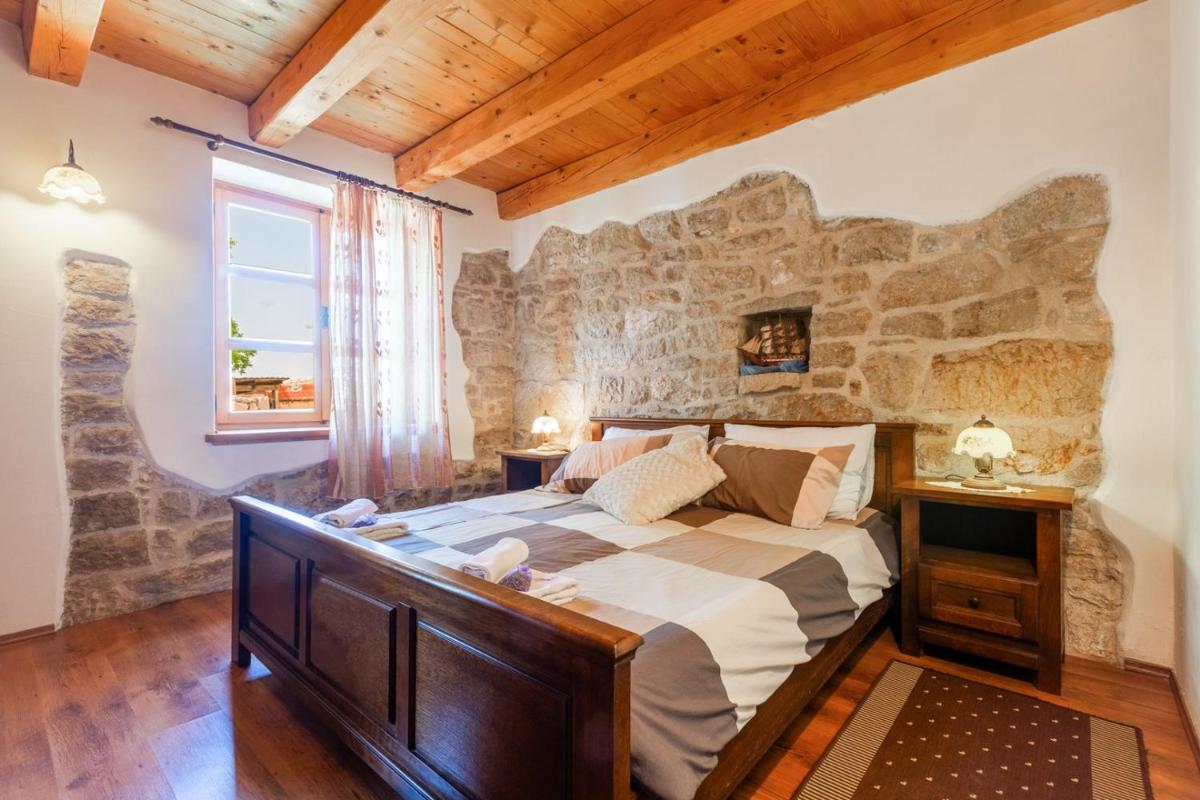 Villa Pelizzar near Vrsar - Housity