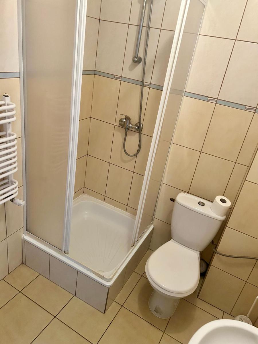 Zajazd Leśny Borysławice Kościelne - Housity