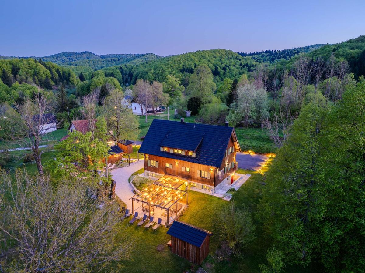 Tesla's Gastro House Plitvice - Housity
