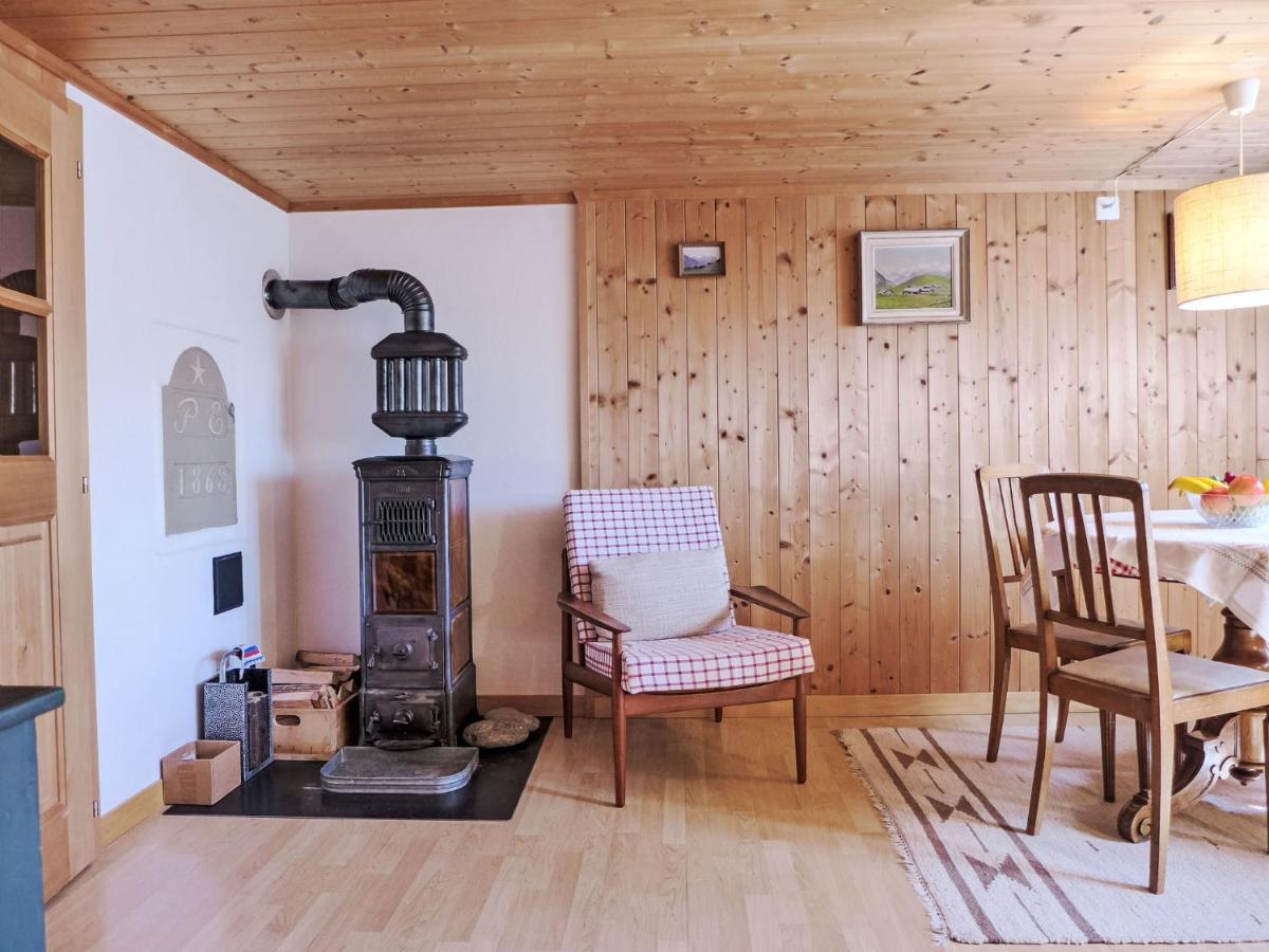 Holiday Home Chalet Esther by Interhome - Housity
