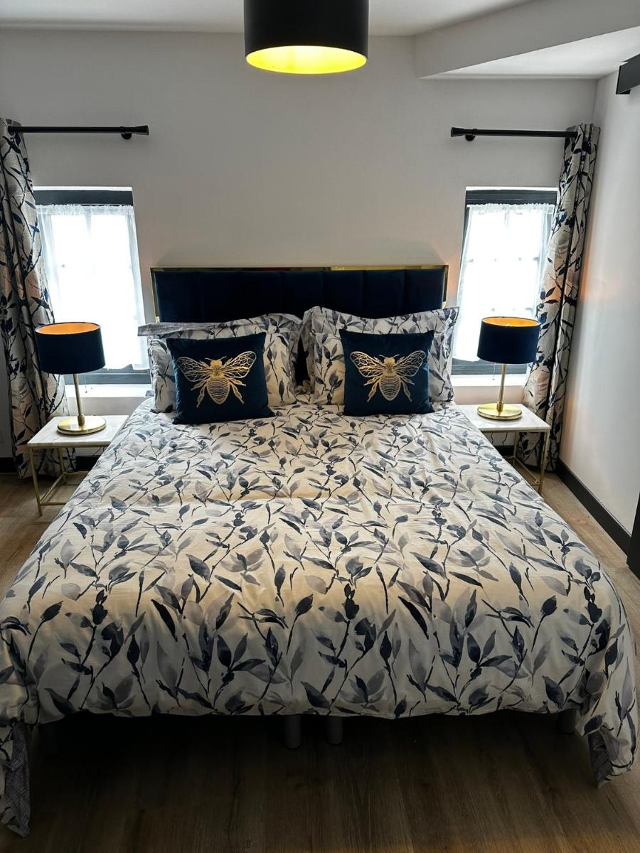 Herbert George Appartement Hotel - Housity