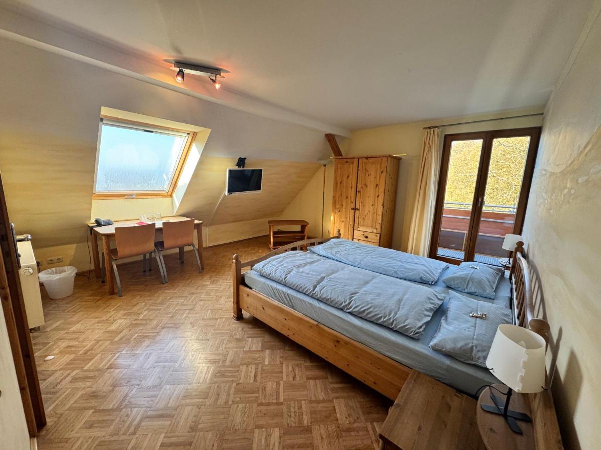 Hotel Grünwald - Housity