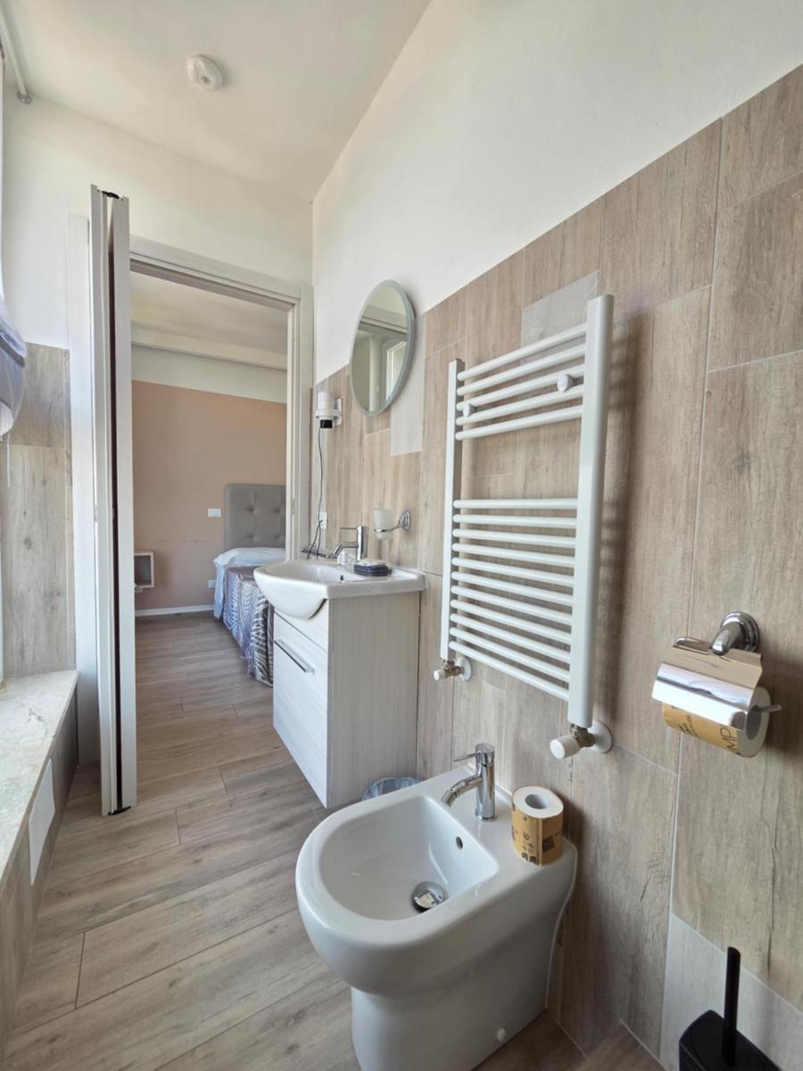 Suite Torre Azzurra - Housity