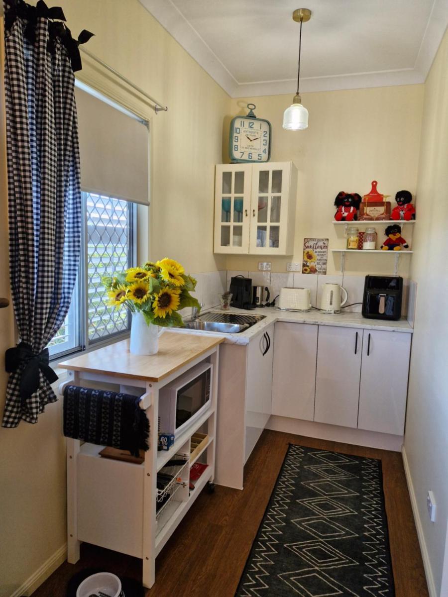Vibrant & Vintage B & B - Housity