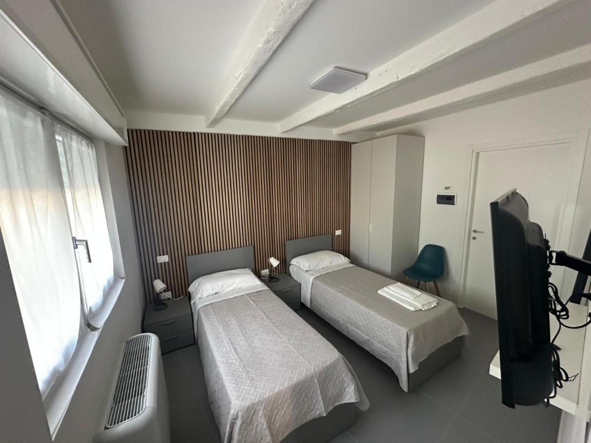 Jesi Home - Housity