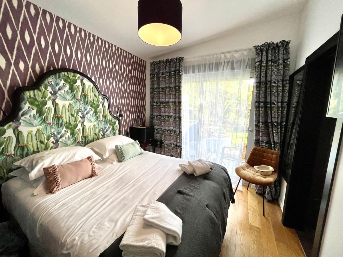 Hotel Minera - Housity