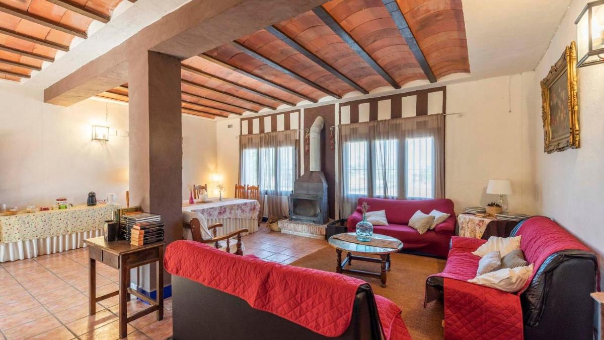 Cortijo Carrillo Antequera by Ruralidays - Housity