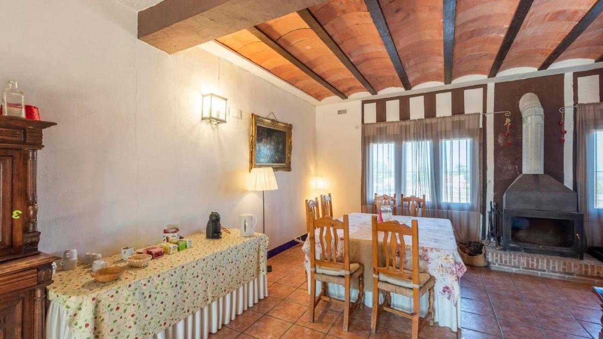 Cortijo Carrillo Antequera by Ruralidays - Housity