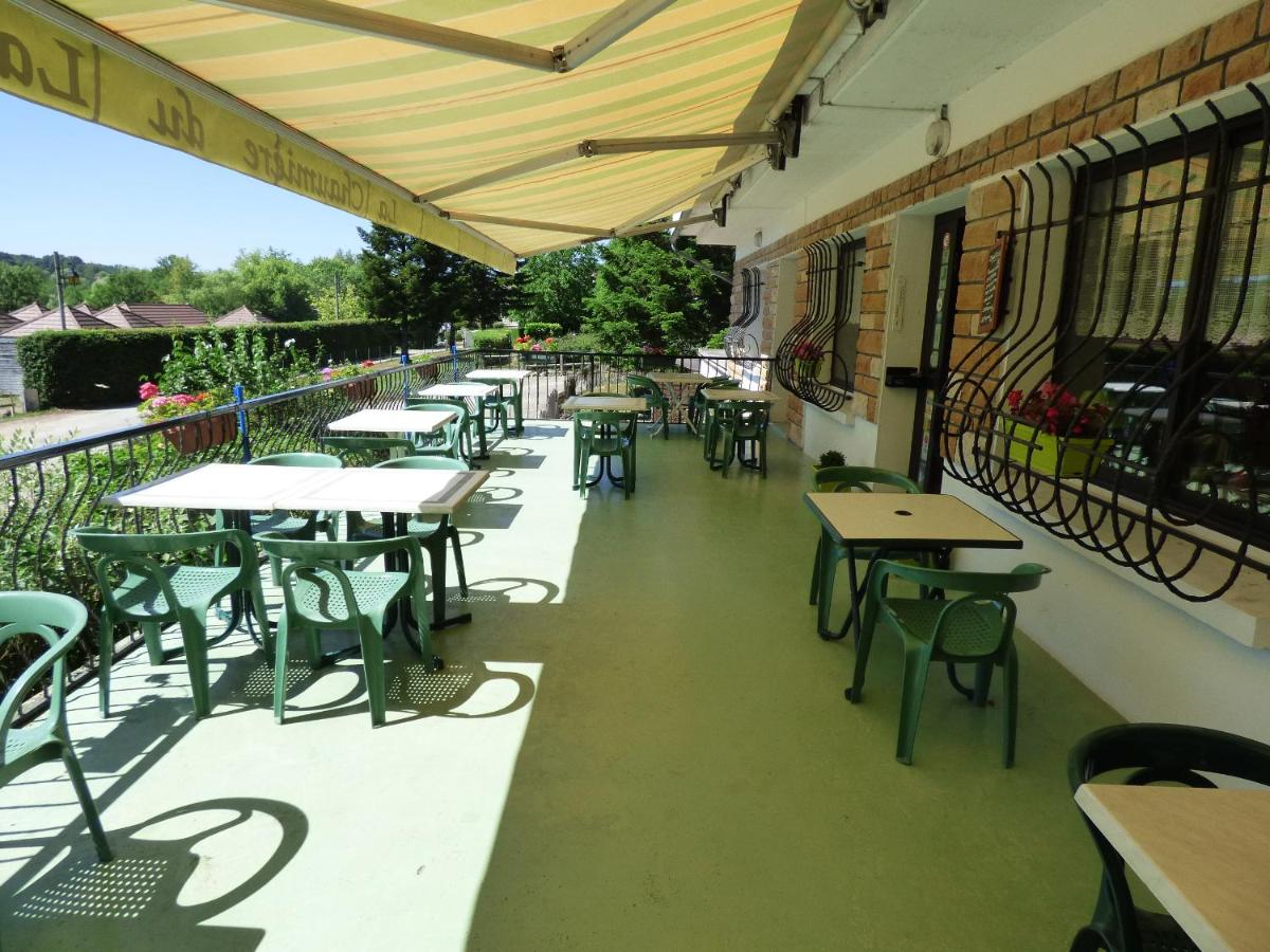 Hotel Restaurant La Chaumiere du Lac - Housity