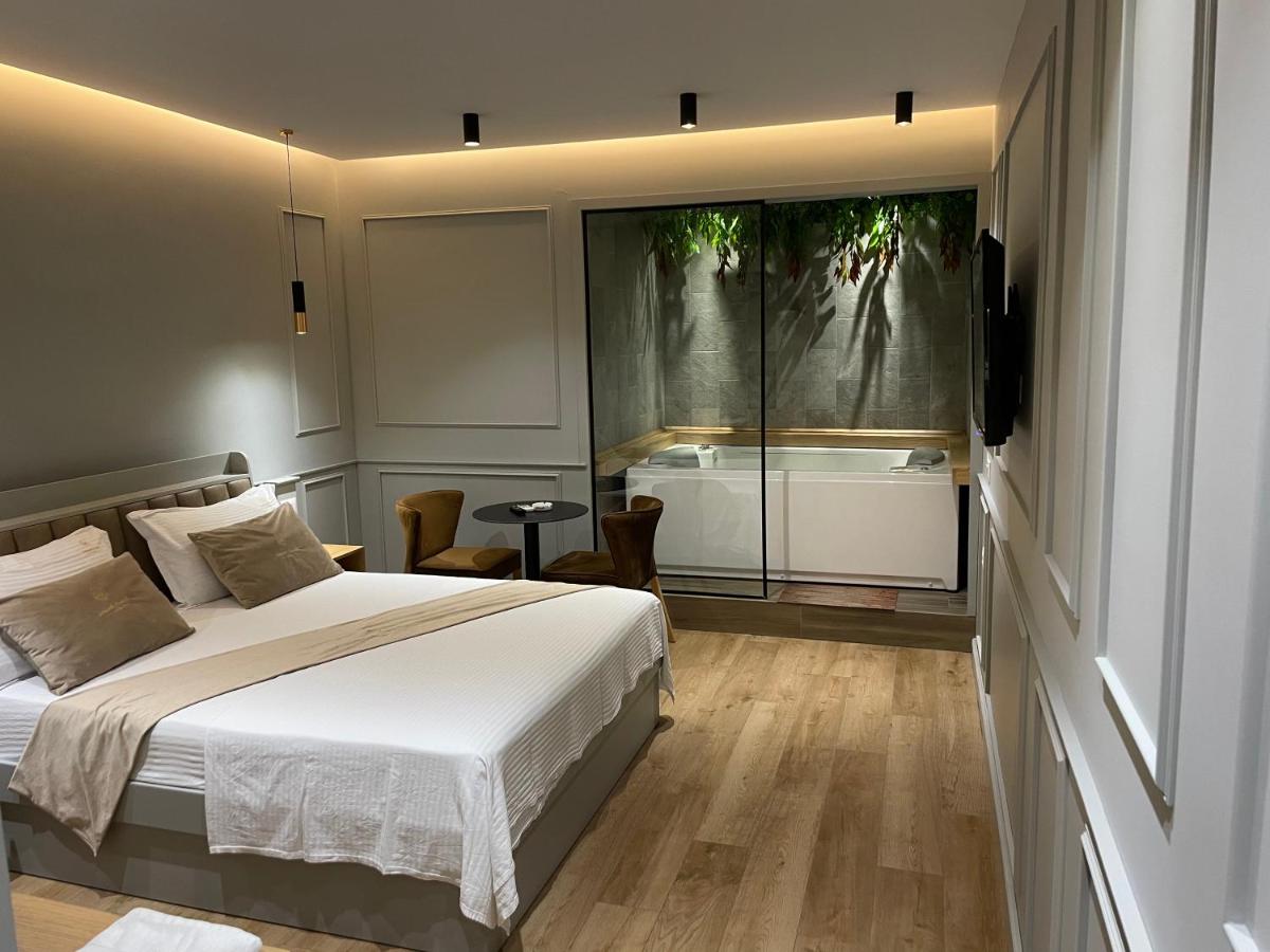 Dream Place Hotel - Housity