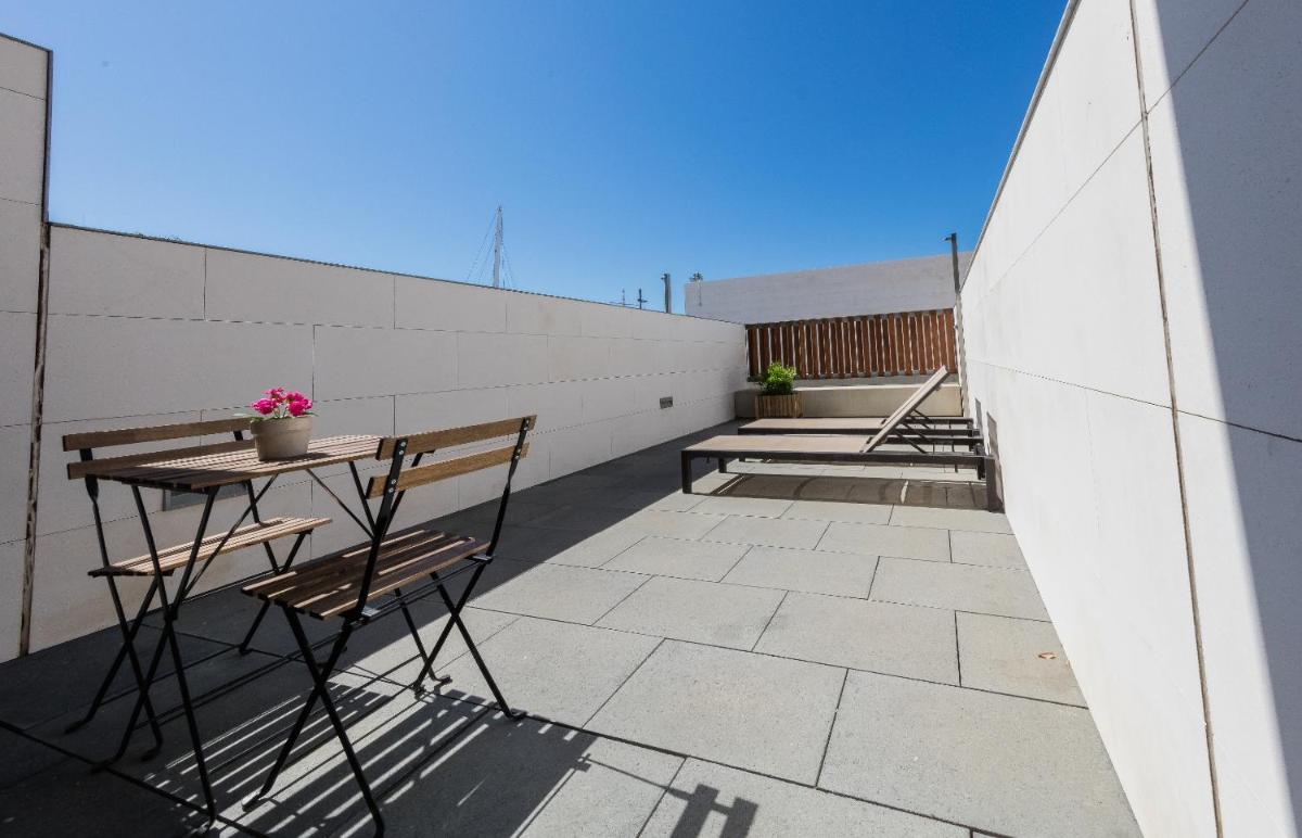 Un balcón o terraza de Atenea Port Barcelona Mataró