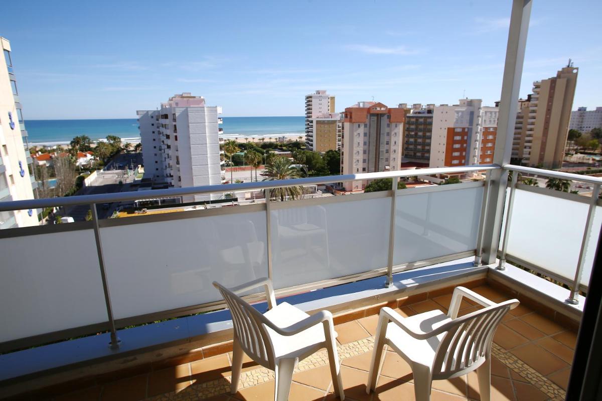 Un balcón o terraza de Hotel Tres Anclas