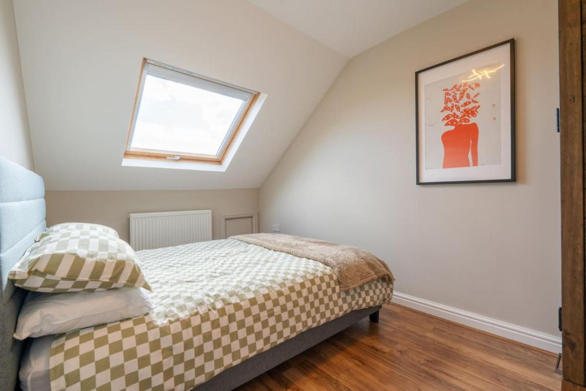 Sky view apartment in Sheffield - Housity