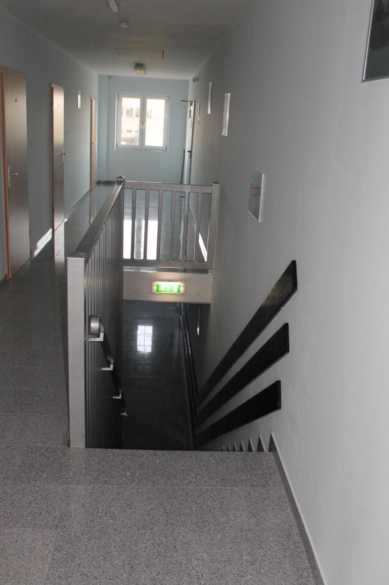 Hotel Birten - Housity