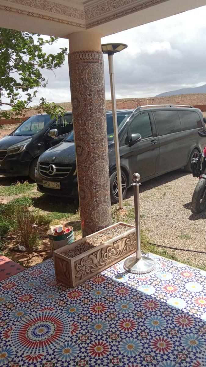 Hôtel et Restaurant ARIJ - Housity