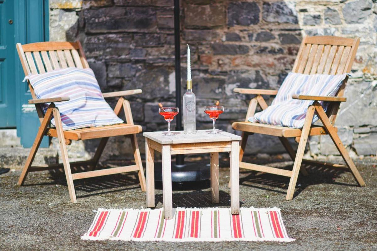 The Coach House at Moyglare Manor - Housity