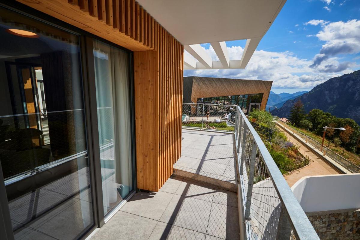 Vue générale sur la montagne ou vue sur la montagne depuis l'appart'hôtel