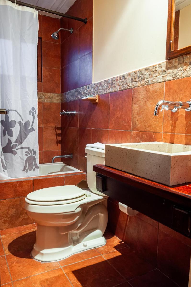 Hotel Calle Angosta - Housity