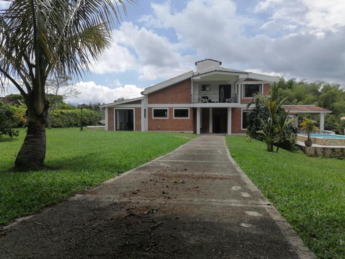 Apartamento Campestre Pereira - Housity