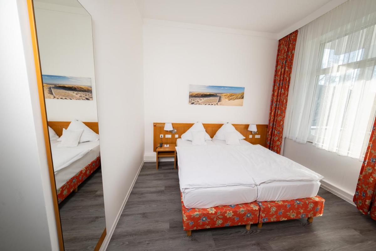 Hotel Alpha - Housity