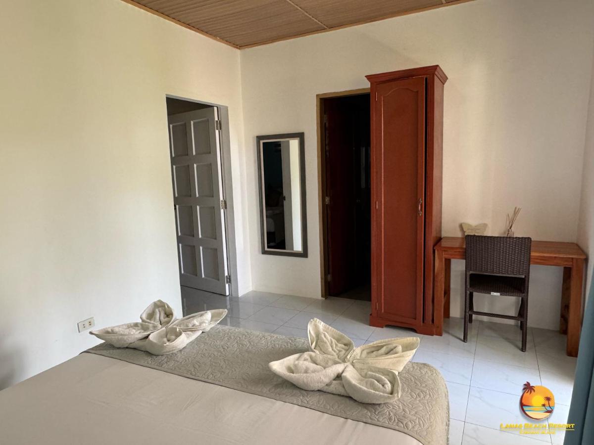 Lanas Beach Resort - Housity