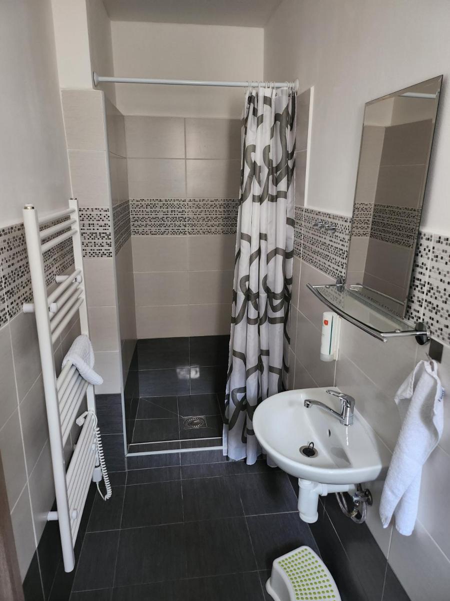 Apartmány Roland - Housity