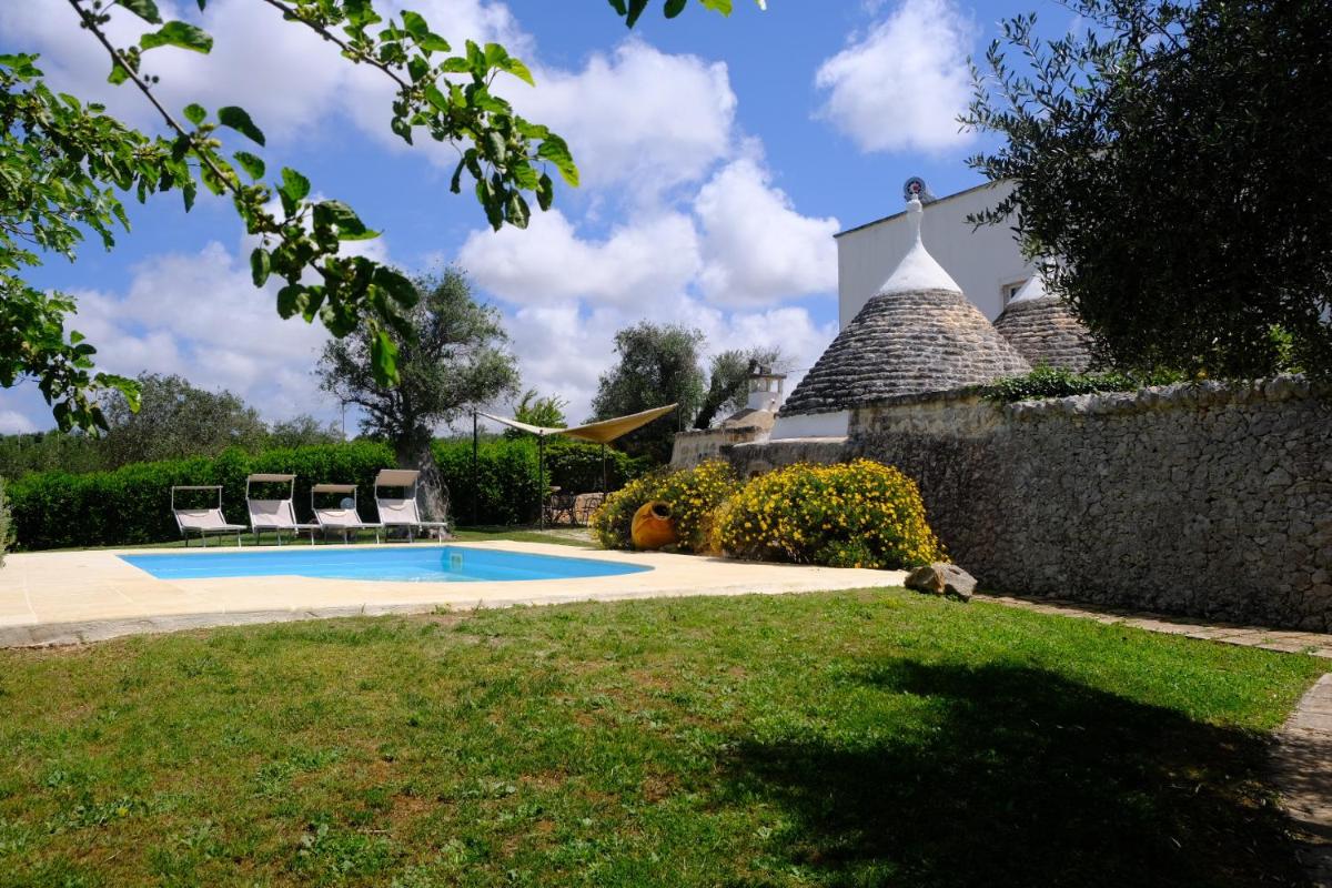 Terra Sessana Ville e Trullo con piscina privata - Hizvo