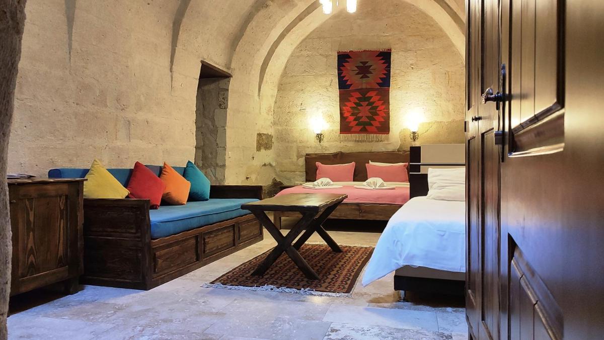 ARMEsos Cave Hotel - Housity