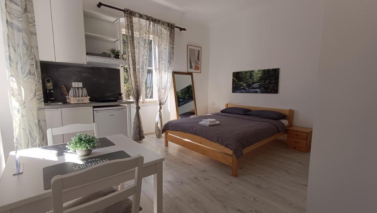 San Eleuterio Guesthouse - Housity