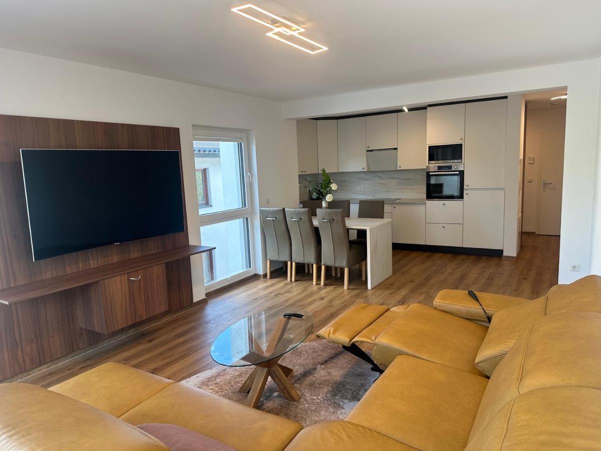 Villa Hilden - Housity