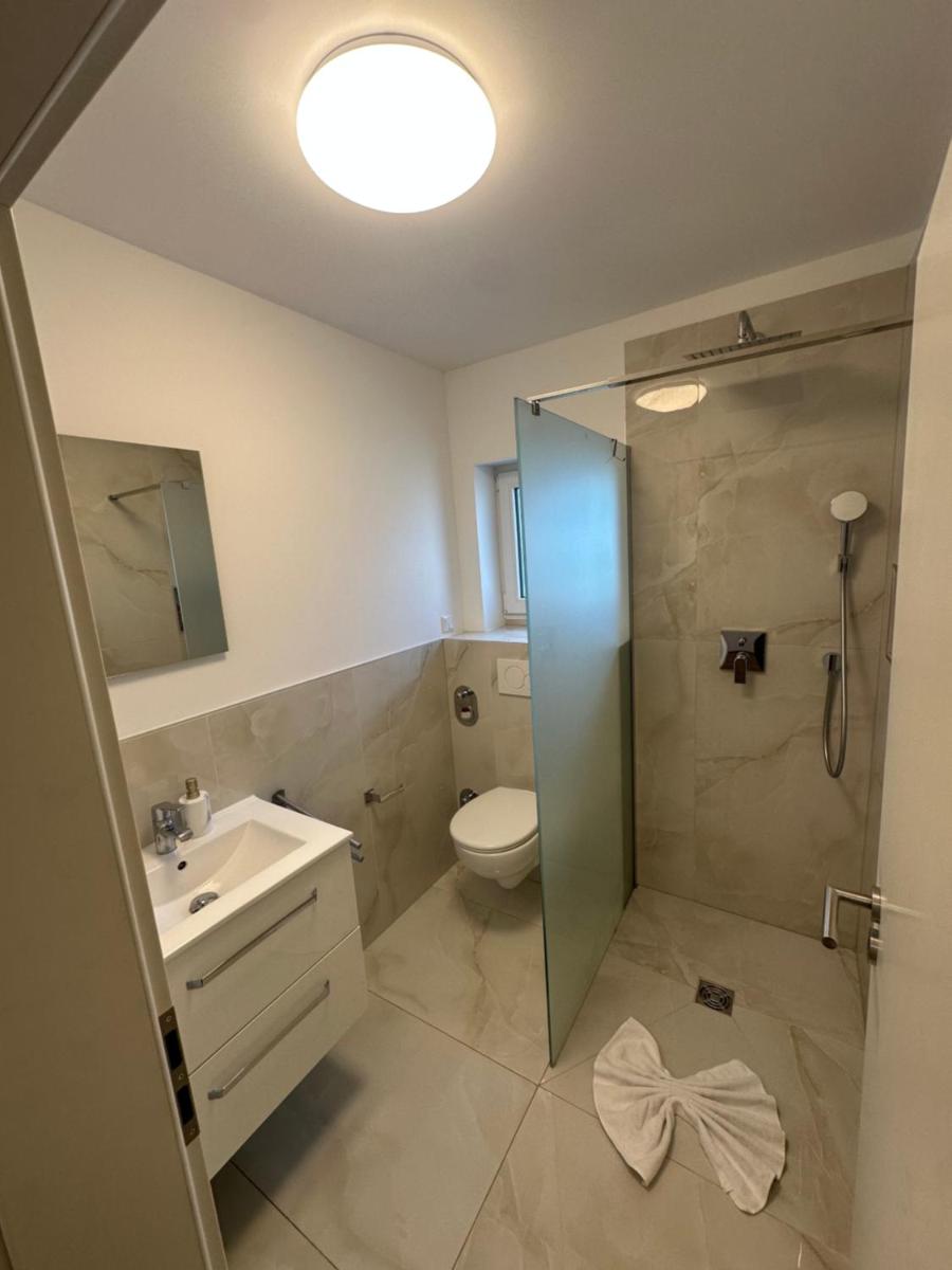 Villa Hilden - Housity