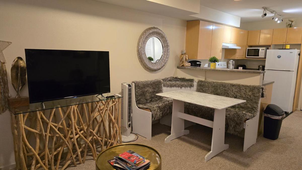Lovely 1 Bedroom Condo in the Heart of Seattle! - Hizvo