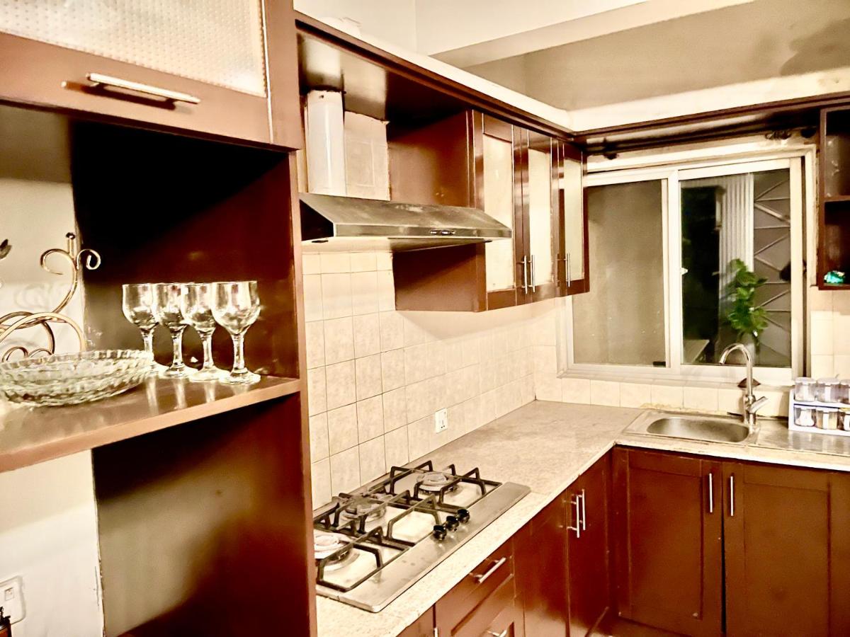 2 Bed apartment F-11 Islamabad - Housity